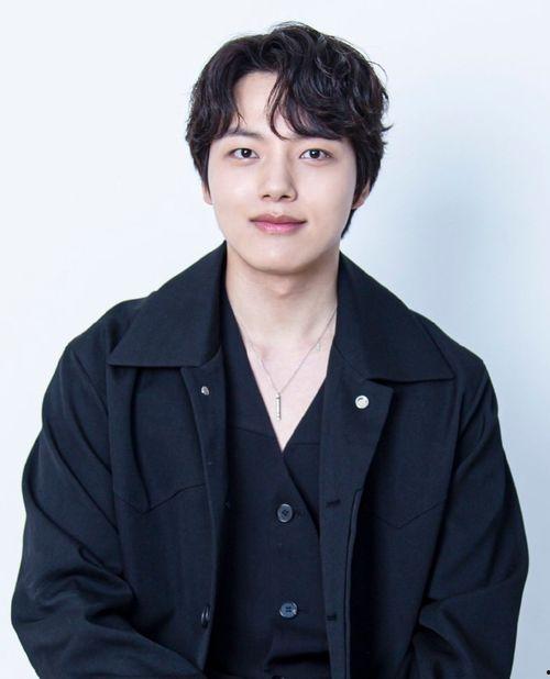 韩国70后男演员名单