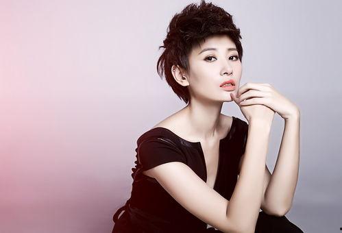 吕夏图片,光影交织下的艺术人生